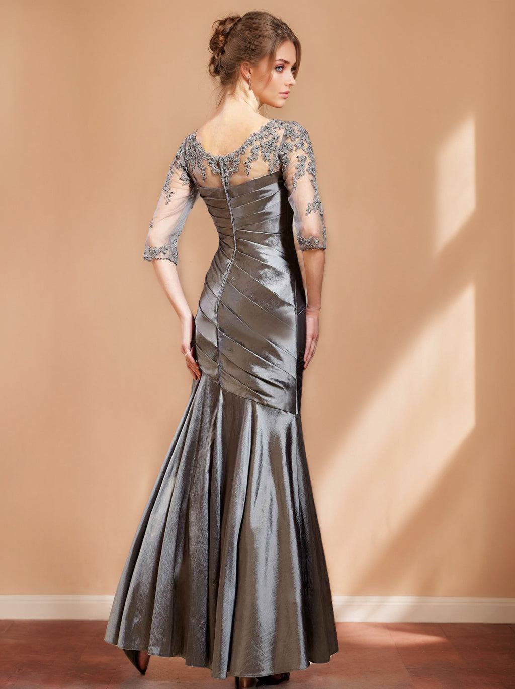 Trumpet/Mermaid V-Neck 3/4 Length Sleeves Floor-Length Unique Mother of the Bride Dresses With  Appliques & Ruching