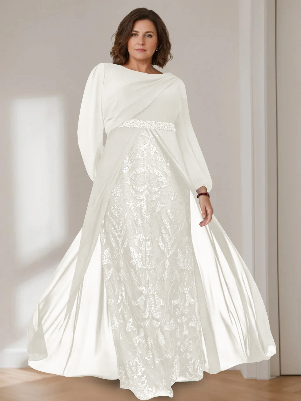 A-Line/Princess Scoop Long Sleeves Floor-Length Plus Size Mother of the Bride Dresses with Sequins