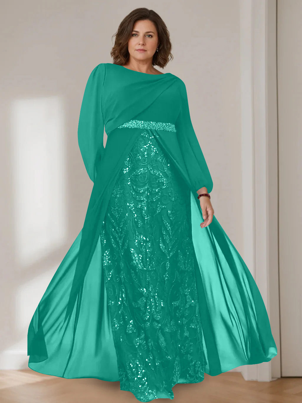 A-Line/Princess Scoop Long Sleeves Floor-Length Plus Size Mother of the Bride Dresses with Sequins