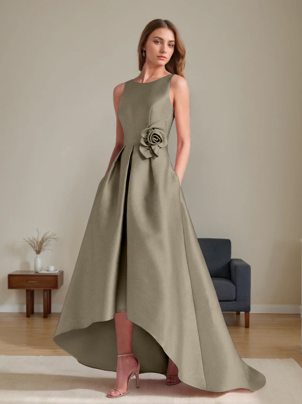 A-Line/Princess Scoop Sleeveless Asymmetrical Mother of the Bride & Groom Dresses with Flowers