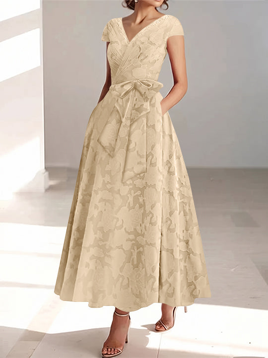 A-Line/Princess V-Neck Short Sleeves Ankle-Length Rose Lace Applique Mother of the Bride Dresses With Pockets & Ruffles