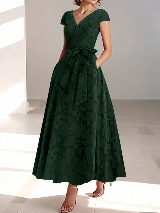 A-Line/Princess V-Neck Short Sleeves Ankle-Length Rose Lace Applique Mother of the Bride Dresses With Pockets & Ruffles