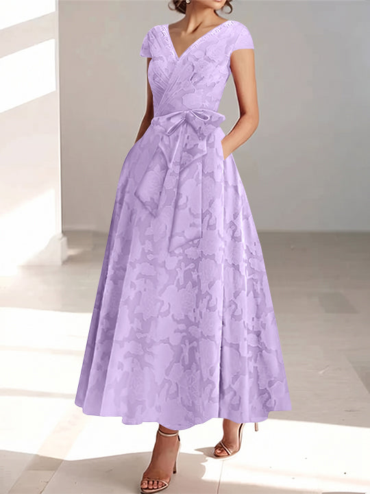 A-Line/Princess V-Neck Short Sleeves Ankle-Length Rose Lace Applique Mother of the Bride Dresses With Pockets & Ruffles