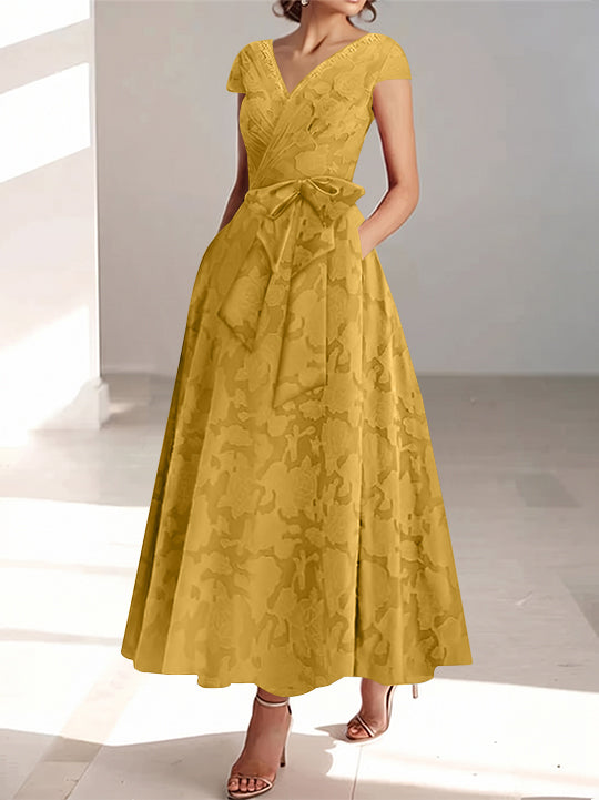 A-Line/Princess V-Neck Short Sleeves Ankle-Length Rose Lace Applique Mother of the Bride Dresses With Pockets & Ruffles