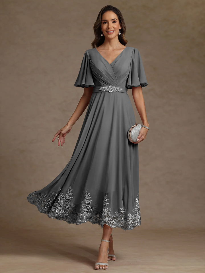 A-Line/Princess V Neck Mother of the Bride Dresses Short Sleeves Chiffon Lace Tea Length with Sash