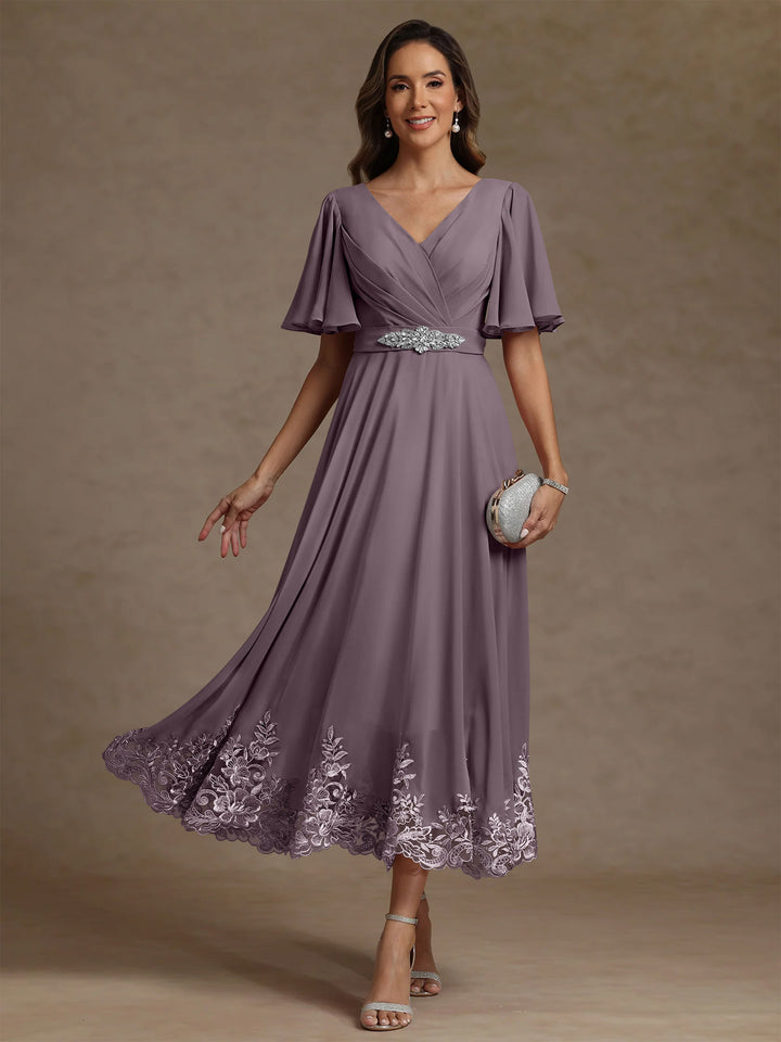 A-Line/Princess V Neck Mother of the Bride Dresses Short Sleeves Chiffon Lace Tea Length with Sash