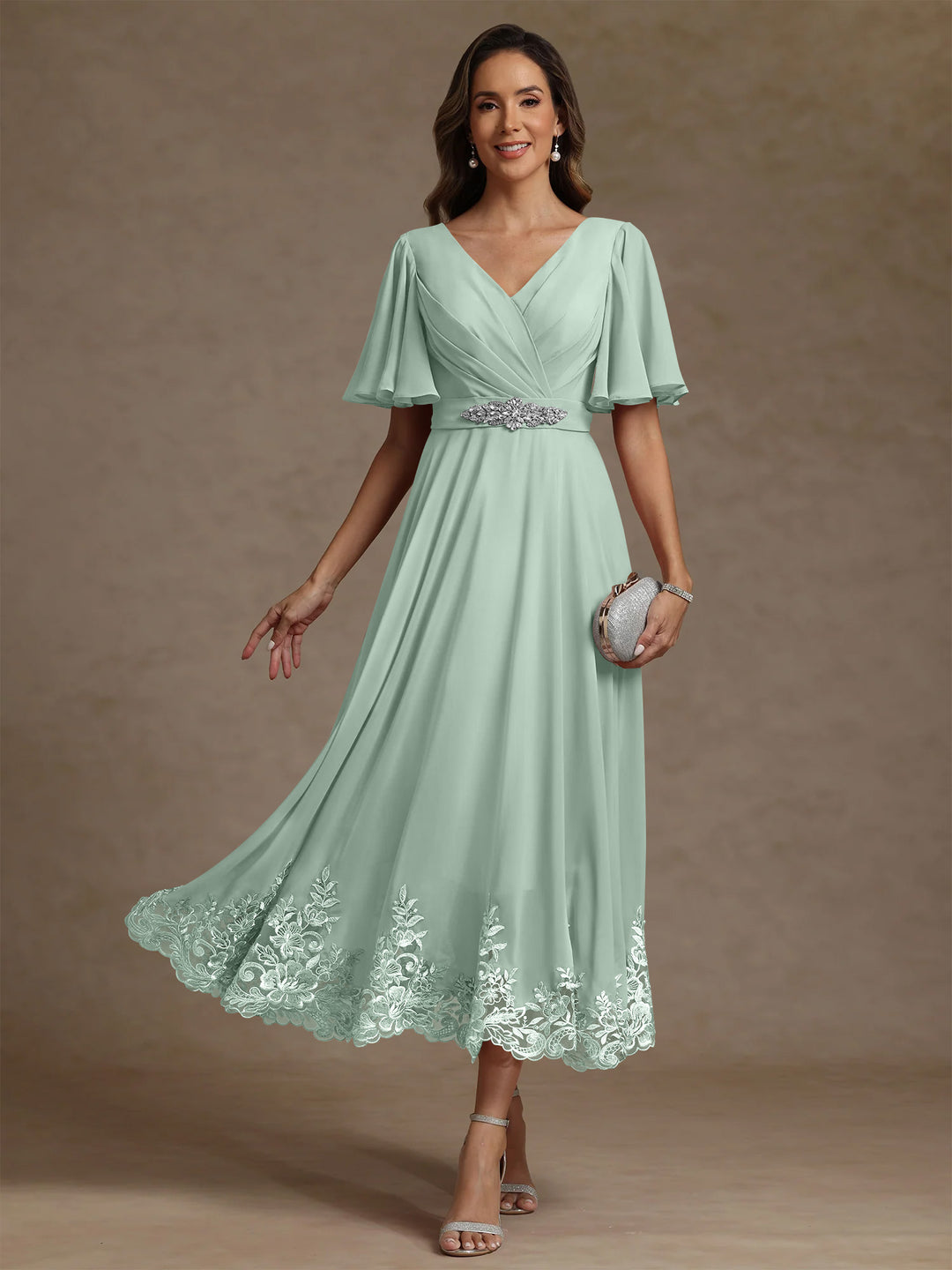 A-Line/Princess V Neck Mother of the Bride Dresses Short Sleeves Chiffon Lace Tea Length with Sash