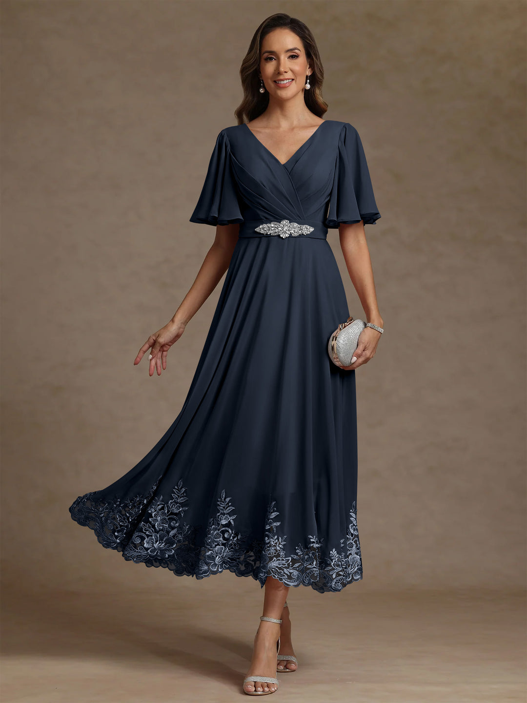 A-Line/Princess V Neck Mother of the Bride Dresses Short Sleeves Chiffon Lace Tea Length with Sash