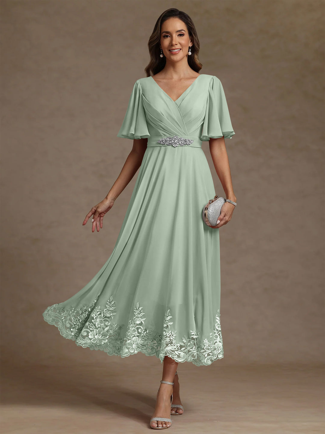 A-Line/Princess V Neck Mother of the Bride Dresses Short Sleeves Chiffon Lace Tea Length with Sash