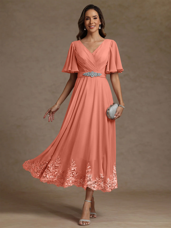 A-Line/Princess V Neck Mother of the Bride Dresses Short Sleeves Chiffon Lace Tea Length with Sash