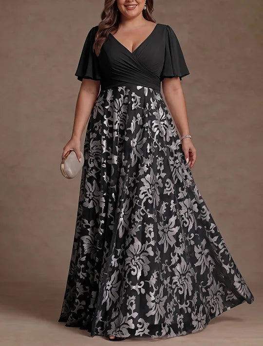 A-Line/Princess V-Neck Plus Size Mother of the Bride Dresses Short Sleeves Chiffon Lace Floor-Length Floral Ruched