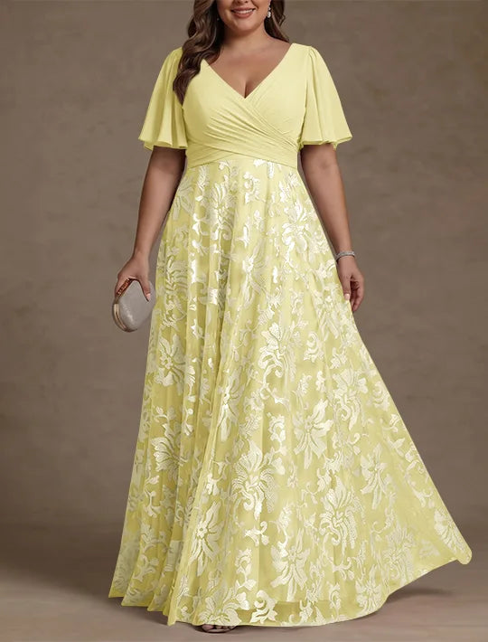 A-Line/Princess V-Neck Plus Size Mother of the Bride Dresses Short Sleeves Chiffon Lace Floor-Length Floral Ruched