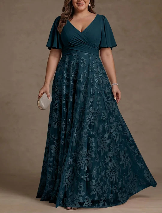 A-Line/Princess V-Neck Plus Size Mother of the Bride Dresses Short Sleeves Chiffon Lace Floor-Length Floral Ruched