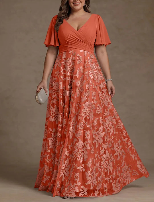 A-Line/Princess V-Neck Plus Size Mother of the Bride Dresses Short Sleeves Chiffon Lace Floor-Length Floral Ruched