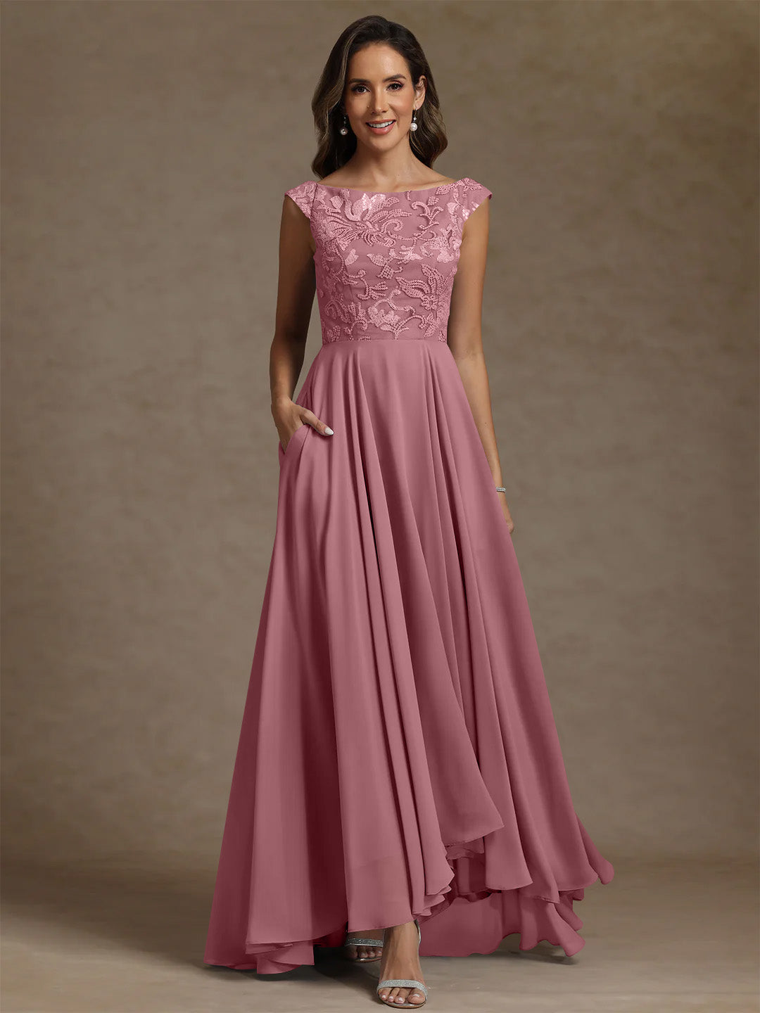 A-Line/Princess Scoop Chiffon Mother of the Bride Dresses Lace Sequins Floor-Length Sleeveless Pleated