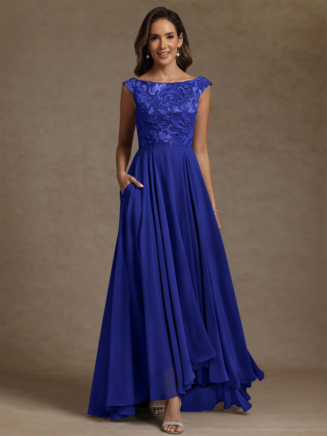 A-Line/Princess Scoop Chiffon Mother of the Bride Dresses Lace Sequins Floor-Length Sleeveless Pleated