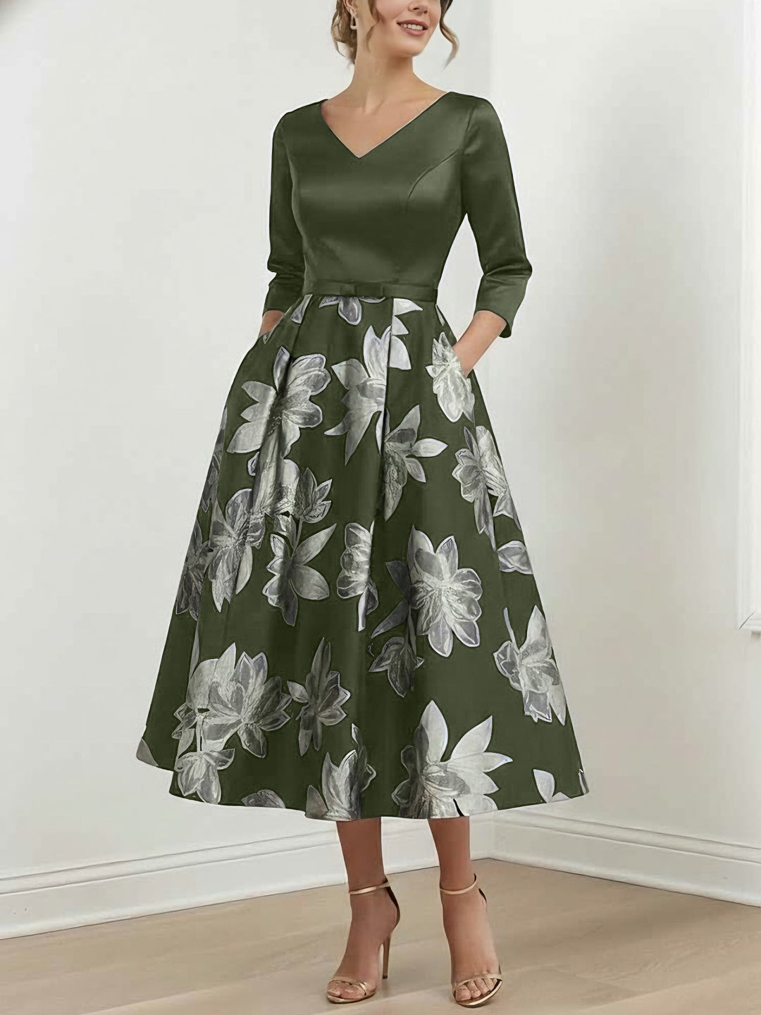 A-Line/Princess V-Neck Satin  Mother of the Bride Dresses Tea-Length 3/4 Sleeves Printed Flower