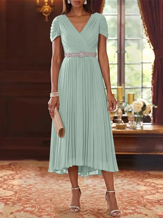 A-Line/Princess V-Neck Chiffon Mother of the Bride Dresses Tea-Length Short Sleeves Sash Pleated