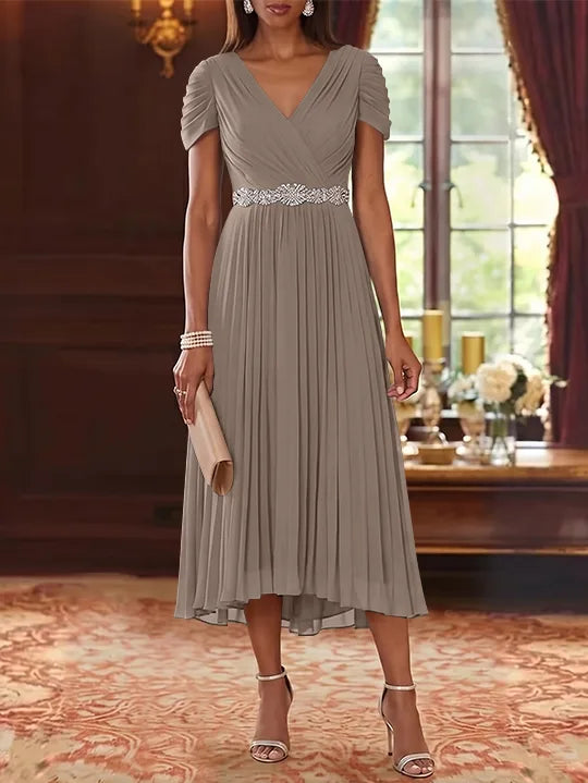 A-Line/Princess V-Neck Chiffon Mother of the Bride Dresses Tea-Length Short Sleeves Sash Pleated