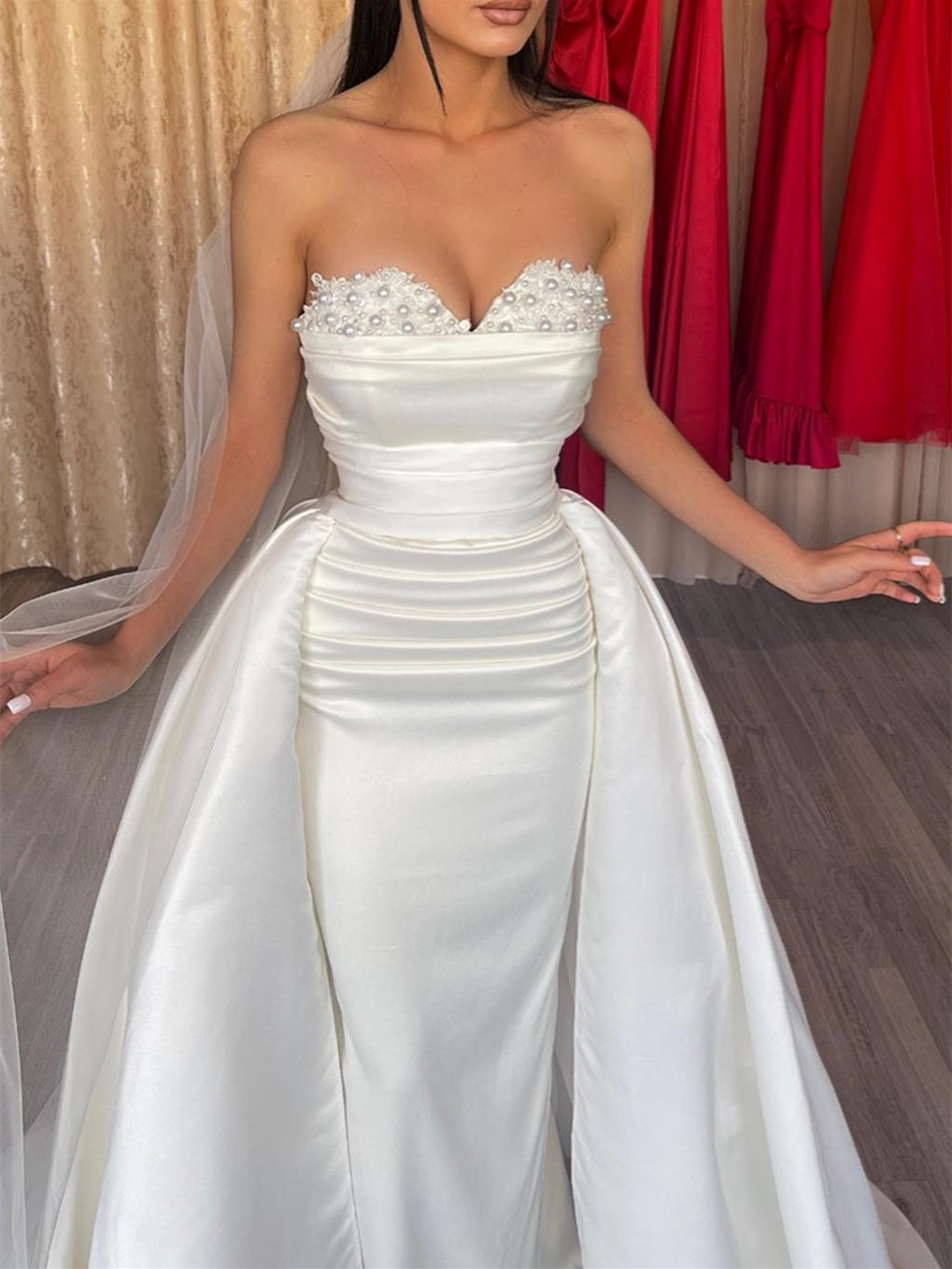 Sheath/Column Strapless Floor-length Wedding Dress