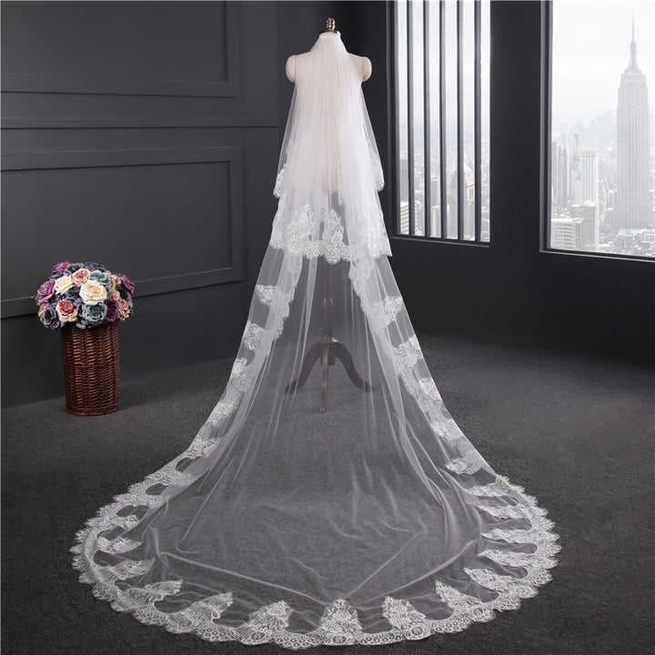 One-tier Long Lace Church Wedding Veils with Appliques