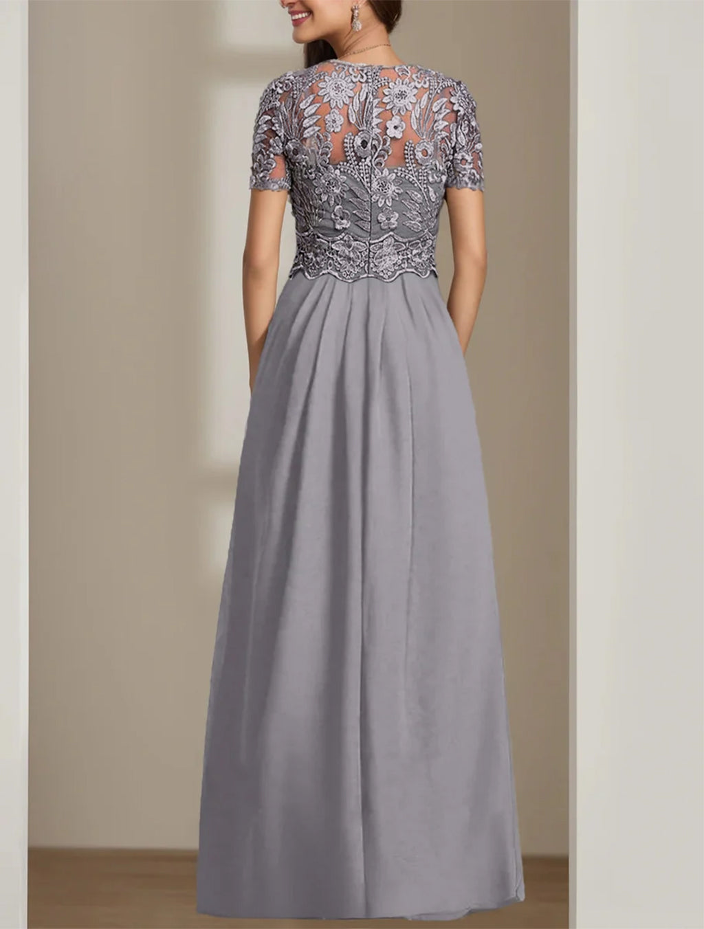 Stretch Chiffon Round Neck Short Sleeves Floor Length Mother of the Bride Pantsuits with Appliques Lace