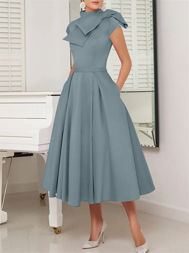 A-Line/Princess High Neck Short Sleeves Tea-Length Cocktail Dresses