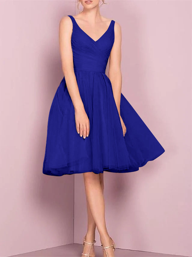 A-Line/Princess V Neck Sleeveless Tea-Length Cocktail Dresses with Pleats
