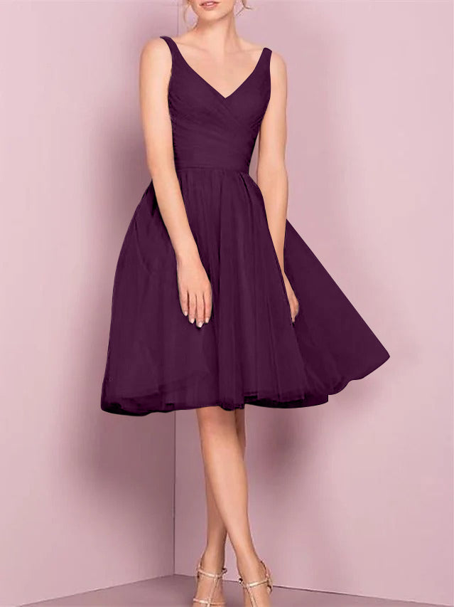 A-Line/Princess V Neck Sleeveless Tea-Length Cocktail Dresses with Pleats