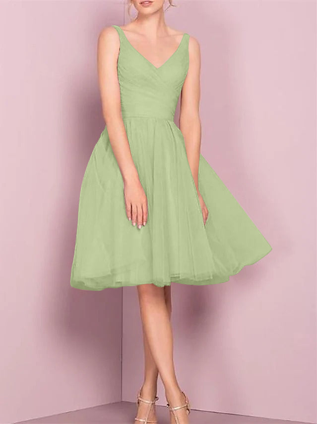 A-Line/Princess V Neck Sleeveless Tea-Length Cocktail Dresses with Pleats