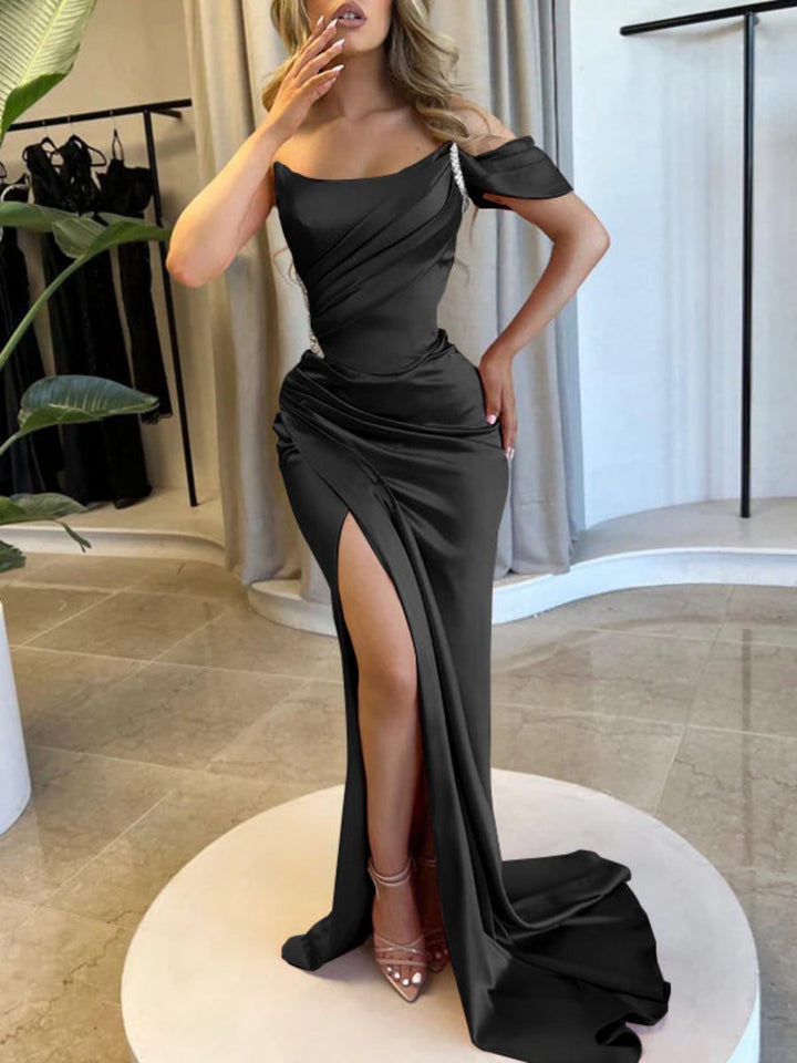 Sheath/Column Sweep Train Sleeveless Satin Mother Of The Bride Dresses Prom Dress