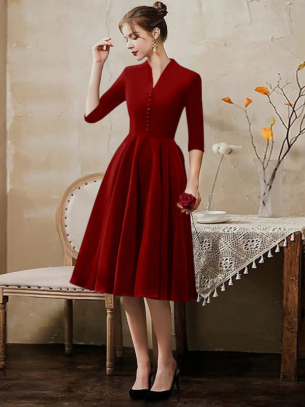 A-Line/Princess V-Neck Half Sleeves Tea-Length Cocktail Dresses with Sleek