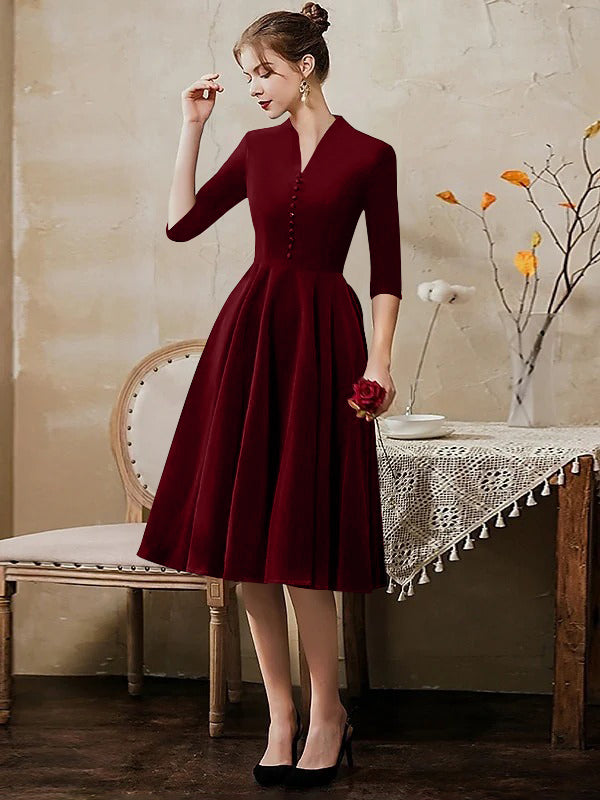 A-Line/Princess V-Neck Half Sleeves Tea-Length Cocktail Dresses with Sleek
