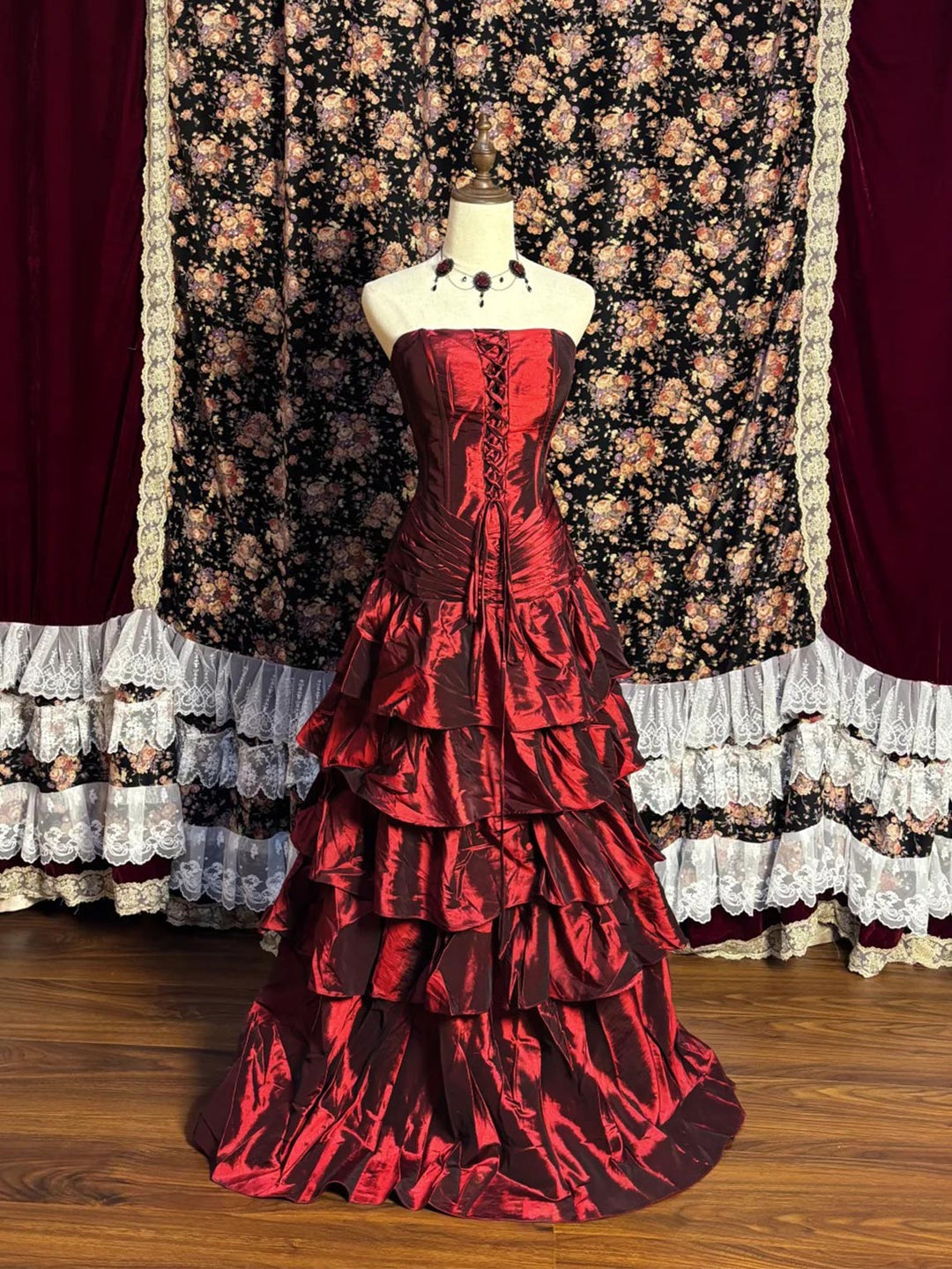 Red Prom Dresses 2026 Women's Elegant A-Line/Princess Strapless Sleeveless Floor-Length Taffeta Formal Evening Ball Gowns, As Pic Red Prom Dresses 2026 Women's Elegant A-Line/Princess Strapless Sleeveless Floor-Length Taffeta Formal Evening Ball Gowns, As Pic
