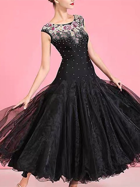 Women's Dancewear Ballroom Dance Dress Embroidery Crystals/Rhinestones Women's Performance Sleeveless, S / Black