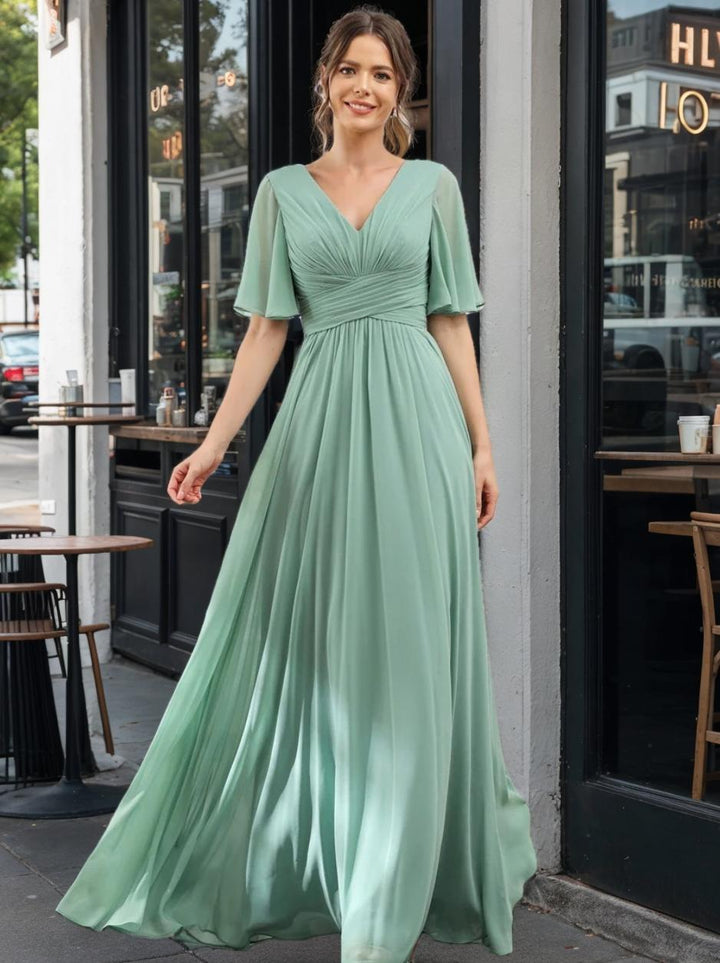 A-Line/Princess V-Neck Half Sleeves Chiffon Bridesmaid Dresses With Pockets & Split Side