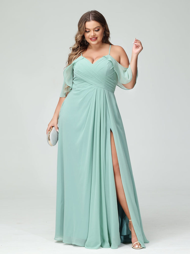 A-Line/Princess/Princess Spaghetti Straps Short Sleeves Chiffon Plus Size Bridesmaid Dresses with Pockets,Ruched Split Side