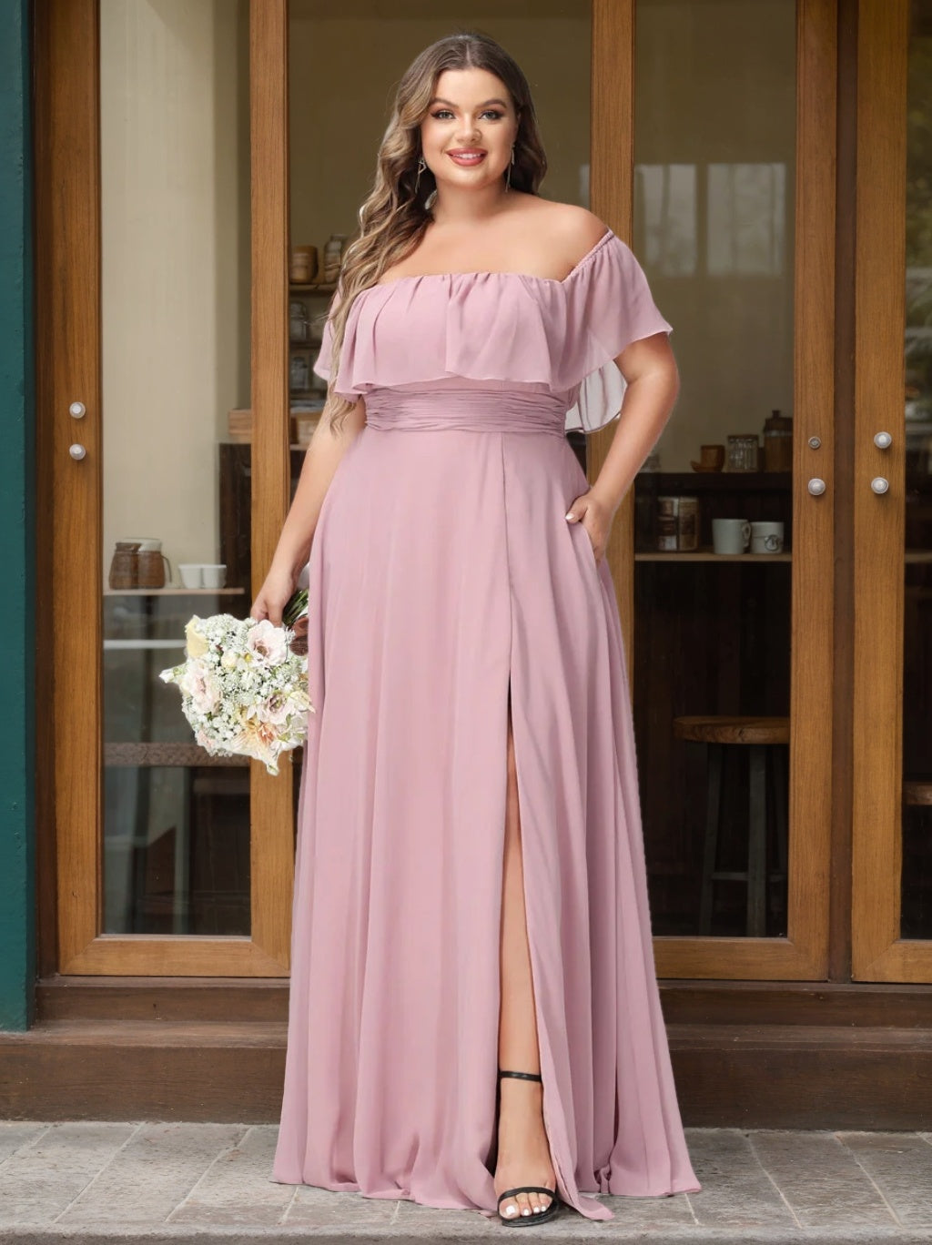 A-Line/Princess/Princess Off-the-Shoulder Short Sleeves Chiffon Plus Size Bridesmaid Dresses with Pockets & Split Side