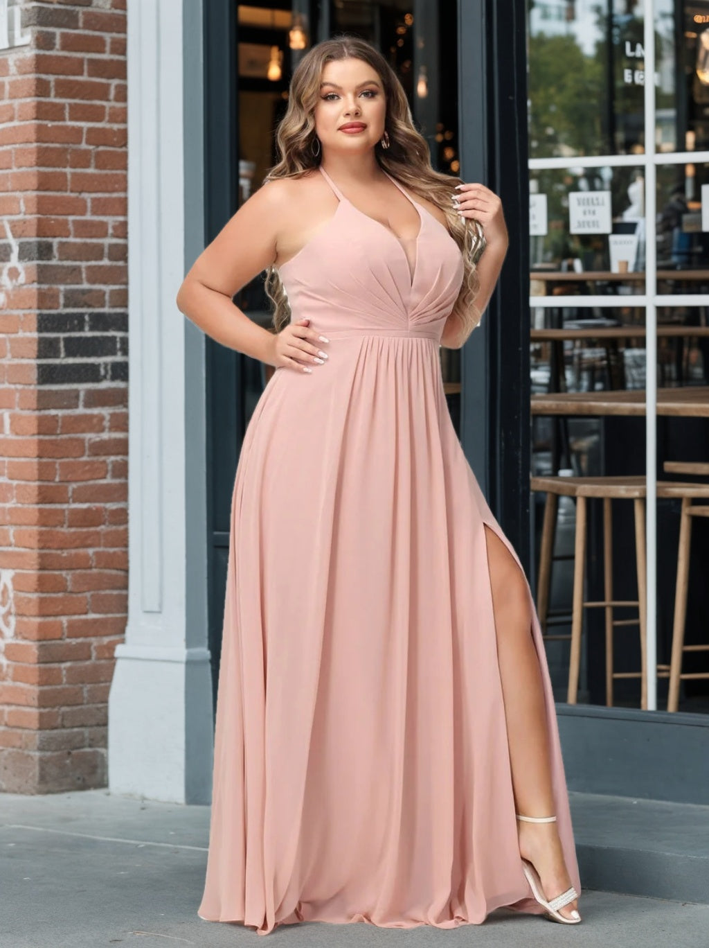 A-Line/Princess Halter Sleeveless Floor-Length Plus Size Bridesmaid Dresses with Pockets & Split Side