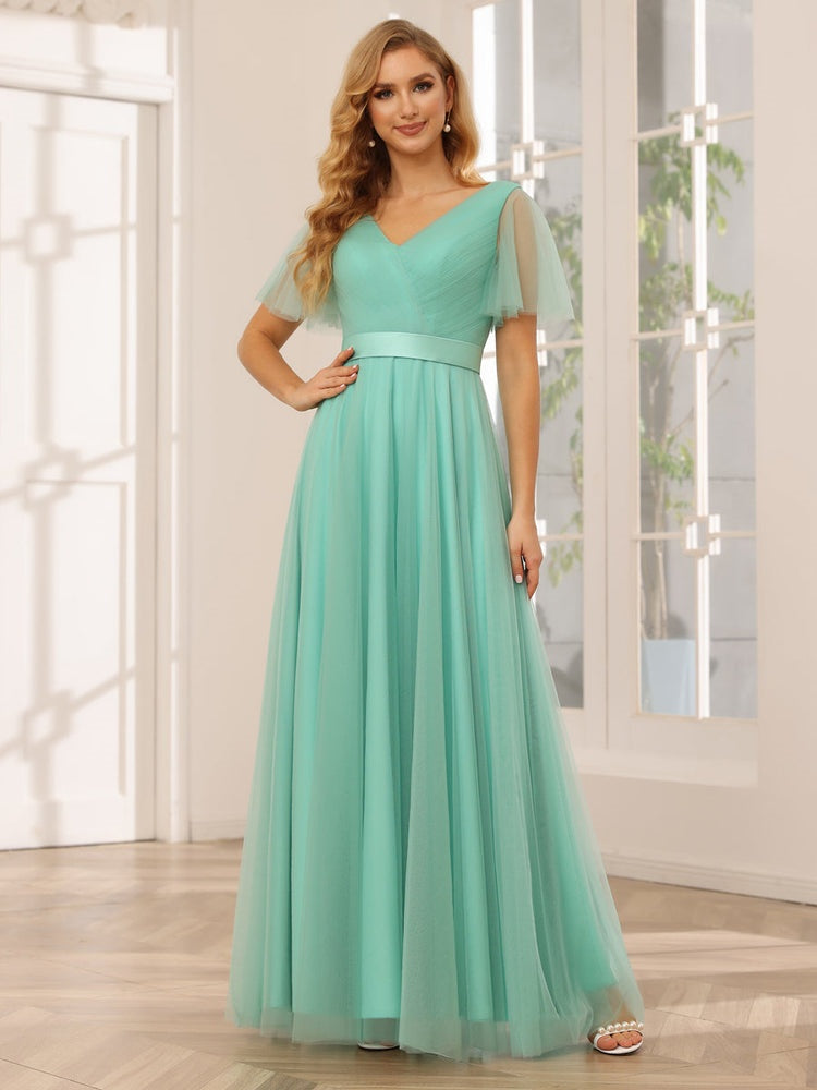 A-Line/Princess V-Neck Short Sleeves Floor-Length Long Bridesmaid Dresses with Lace