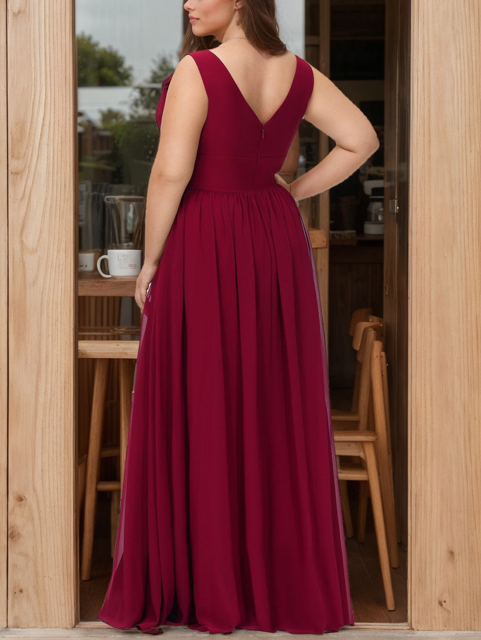 A Line/Princess Deep V-Neck Sleeveless Floor-Length Plus Size Bridesmaid Dresses with Split Side