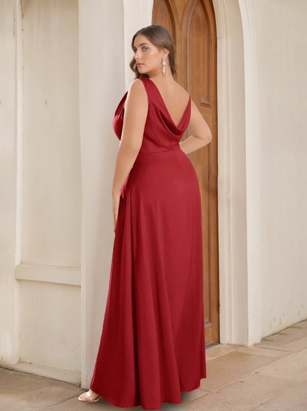 A Line/Princess Spaghetti Straps Sleeveless Floor-Length Plus Size Bridesmaid Dresses with Split Side