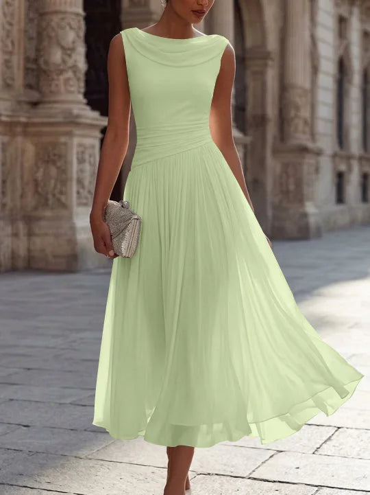 A-Line/Princess Boat Neck Chiffon Cocktail Dresses Sleeveless Tea-Length Pleated Little White Dresses Ruched Party Dresses