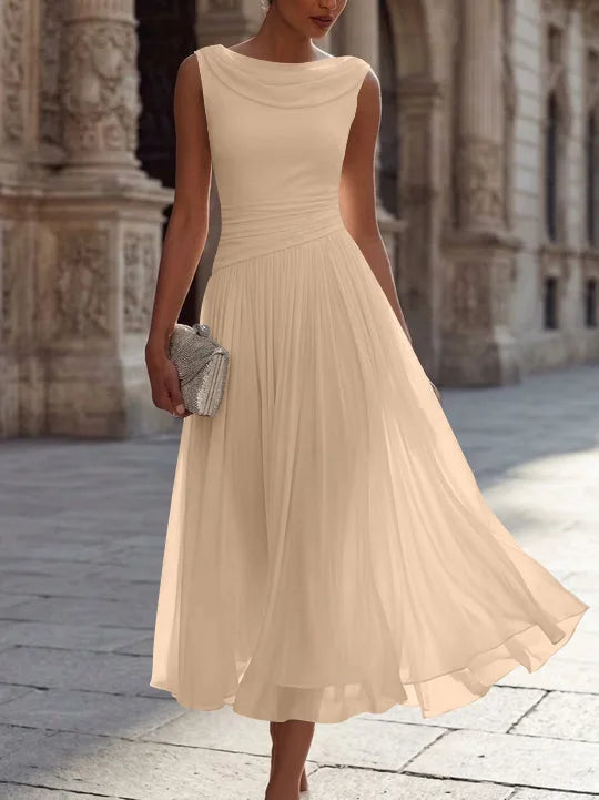 A-Line/Princess Boat Neck Chiffon Cocktail Dresses Sleeveless Tea-Length Pleated Little White Dresses Ruched Party Dresses