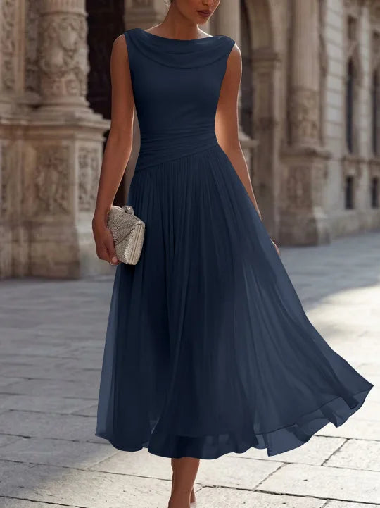 A-Line/Princess Boat Neck Chiffon Cocktail Dresses Sleeveless Tea-Length Pleated Little White Dresses Ruched Party Dresses