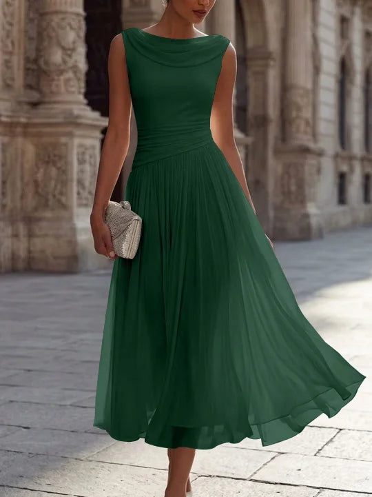 A-Line/Princess Boat Neck Chiffon Cocktail Dresses Sleeveless Tea-Length Pleated Little White Dresses Ruched Party Dresses