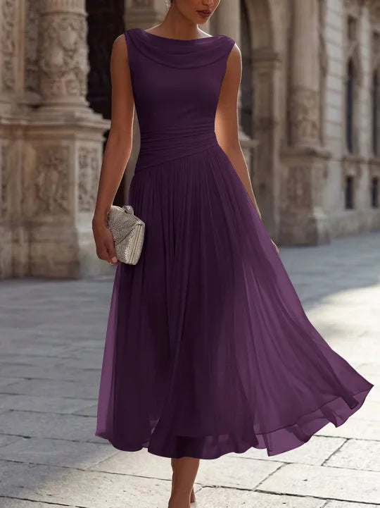 A-Line/Princess Boat Neck Chiffon Cocktail Dresses Sleeveless Tea-Length Pleated Little White Dresses Ruched Party Dresses