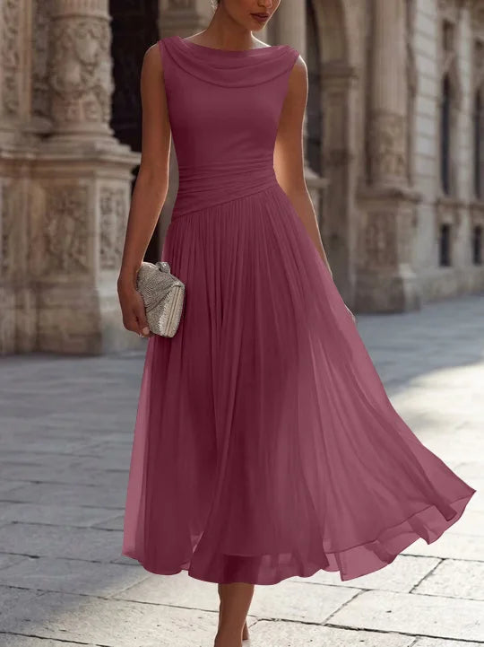 A-Line/Princess Boat Neck Chiffon Cocktail Dresses Sleeveless Tea-Length Pleated Little White Dresses Ruched Party Dresses
