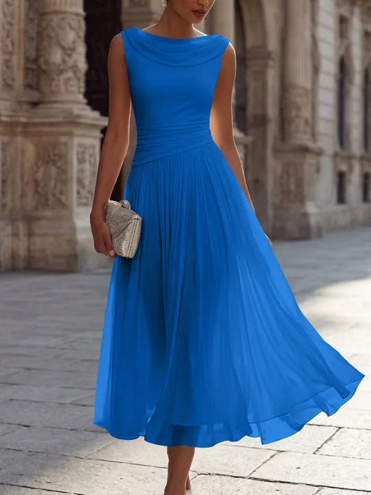 A-Line/Princess Boat Neck Chiffon Cocktail Dresses Sleeveless Tea-Length Pleated Little White Dresses Ruched Party Dresses