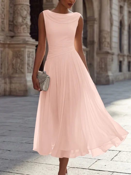A-Line/Princess Boat Neck Chiffon Cocktail Dresses Sleeveless Tea-Length Pleated Little White Dresses Ruched Party Dresses